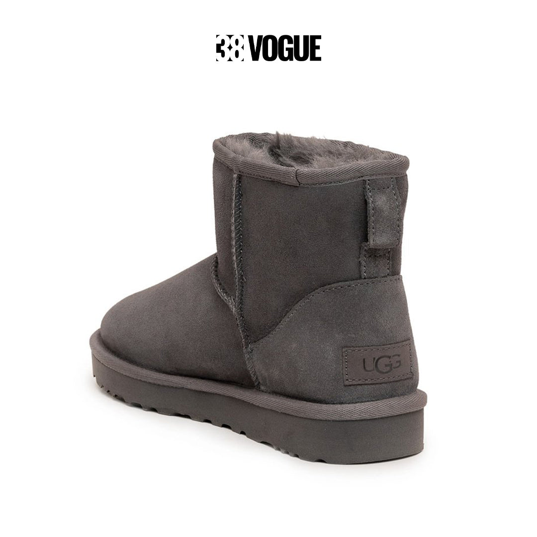 UGG Classic Mini